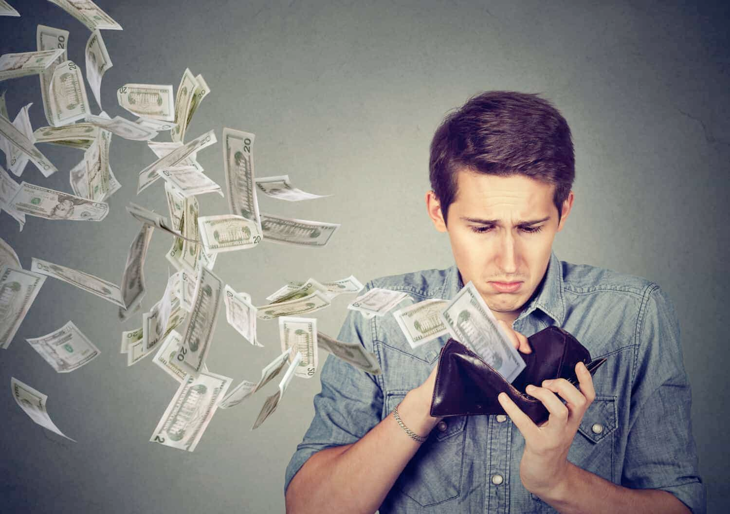 These are the 3 biggest money mistakes people make